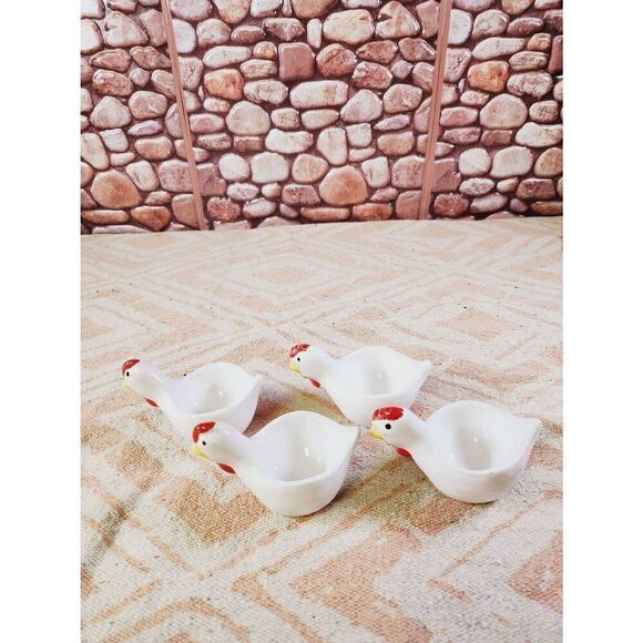 4 Little Chick Boiled Egg Holders. Made in Italy - Picture 2 of 10